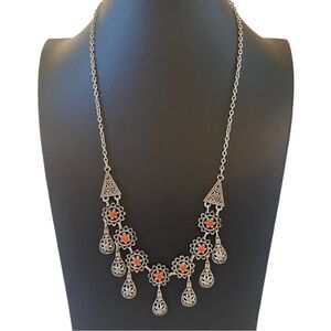 Antiqued Silver Drop Necklace. True Vintage Beauty.
